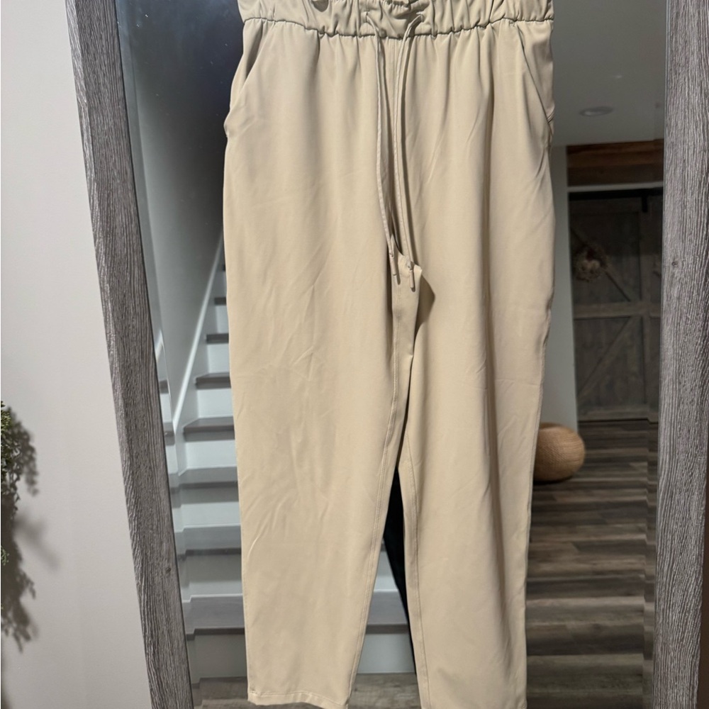 Lululemon Athletica Tan Track Pants with Elastic Waistband